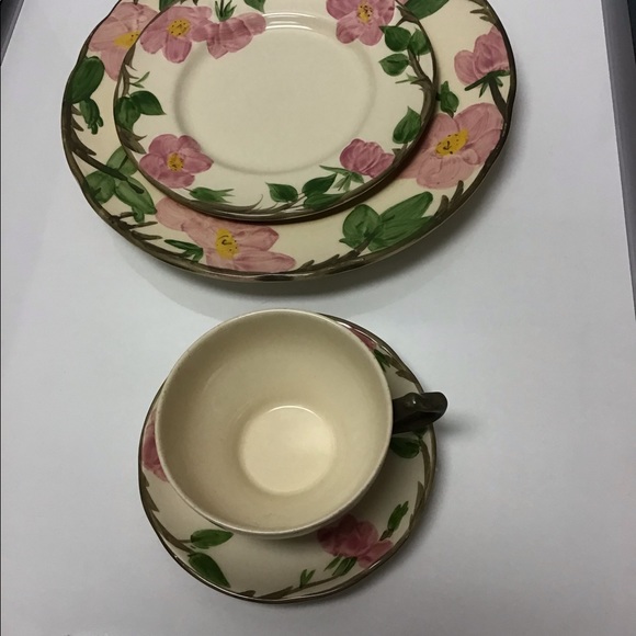 Franciscan Desert Rose 4 piece place setting - Picture 8 of 10